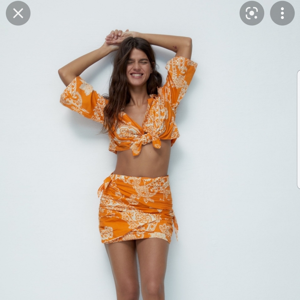 Zara crop top size XS NWT